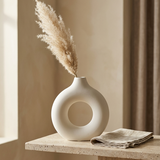 Arete Vase - Minimalist Ceramic Vase